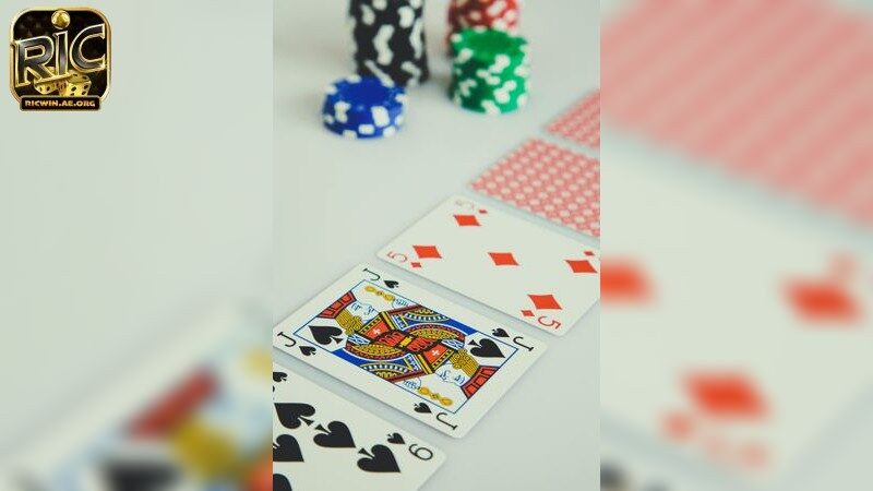 Chiến lược thông minh cho cánh mày râu