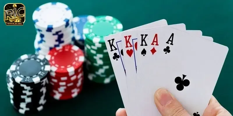 Tìm hiểu về dòng game chơi bài 4 người